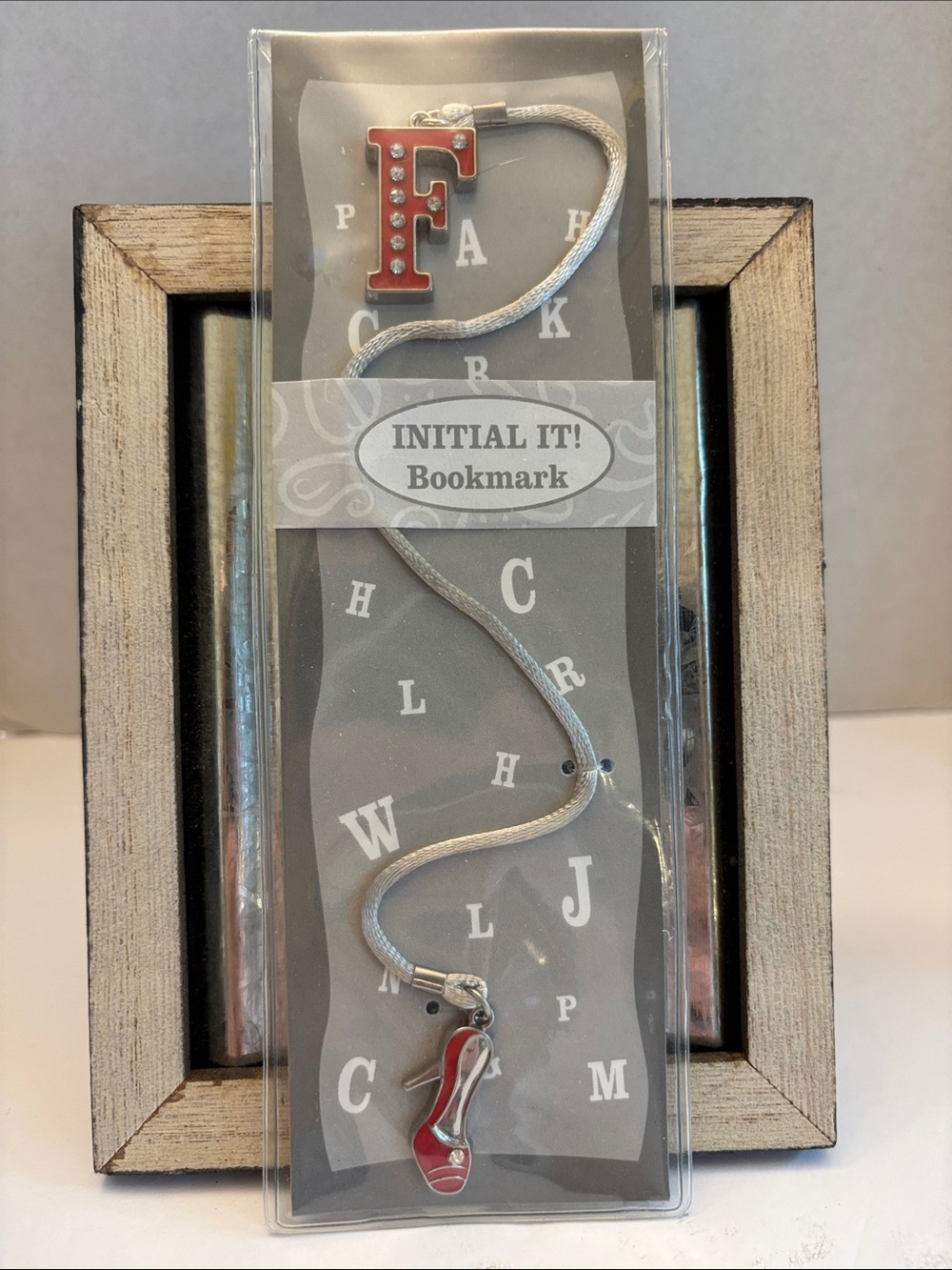 💕5/25💕Barnes & Noble Red and Silver Initial F Bookmark